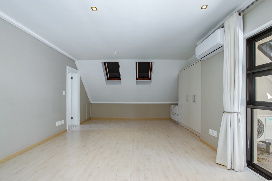 3 Bedroom Property for Sale in Pearl Valley at Val de Vie Western Cape